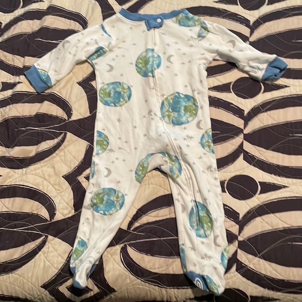 Burt’s Bees Baby Earth Pajamas